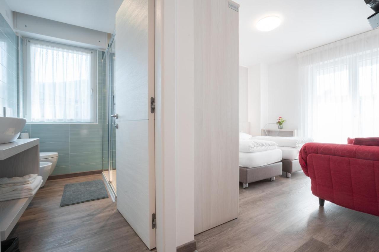 Hotel Rolly Riva del Garda Extérieur photo