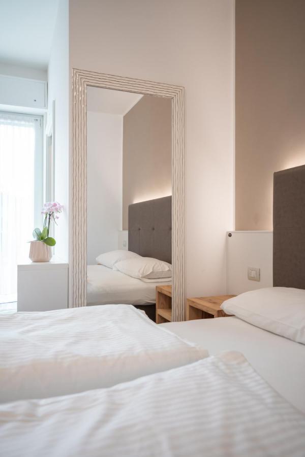 Hotel Rolly Riva del Garda Extérieur photo