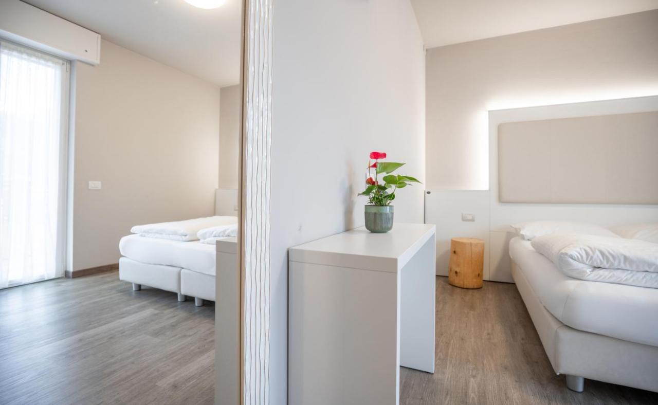 Hotel Rolly Riva del Garda Extérieur photo